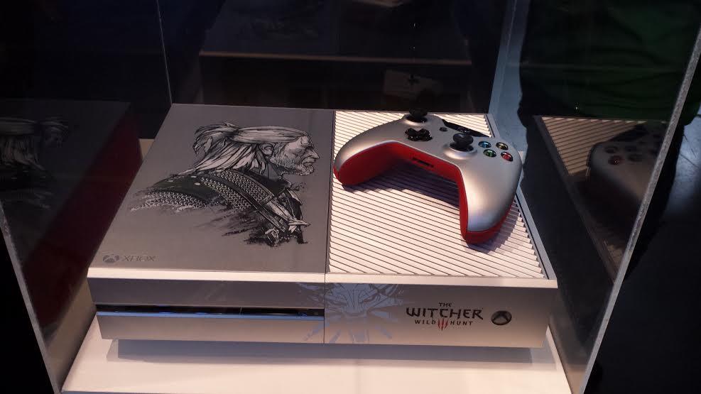 Xbox One با طرح The Witcher 3