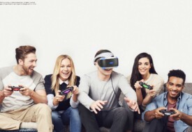 HTC Vive, Oculus Rift, شرکت سونی (Sony), عینک واقعیت مجازی Playstation VR