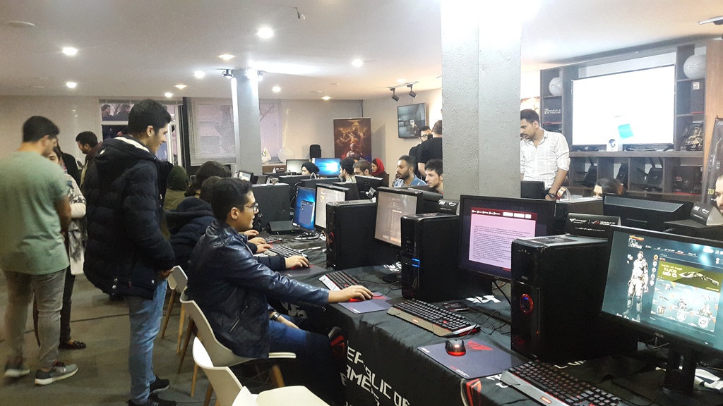 پی سی گیمینگ (PC Gaming)